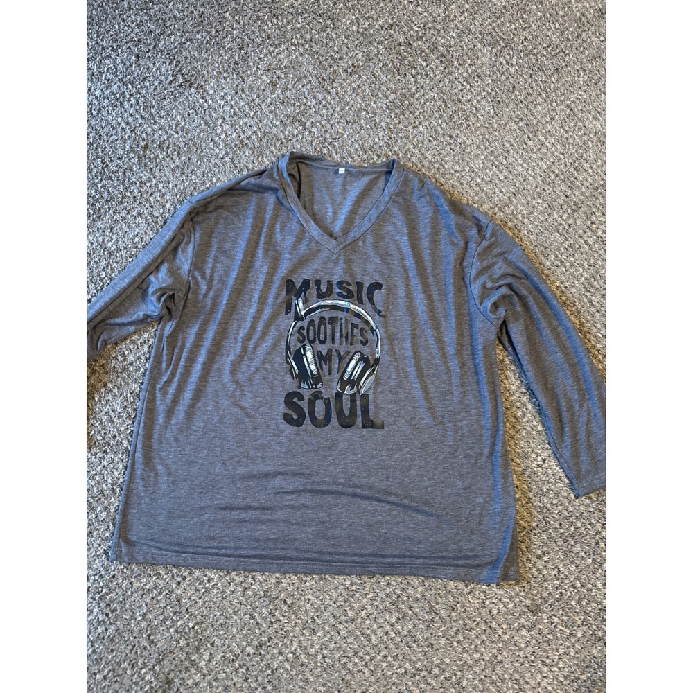 Music Soothes My Soul Graphic V-Neck Long Sleeve Tee Gray 3XL